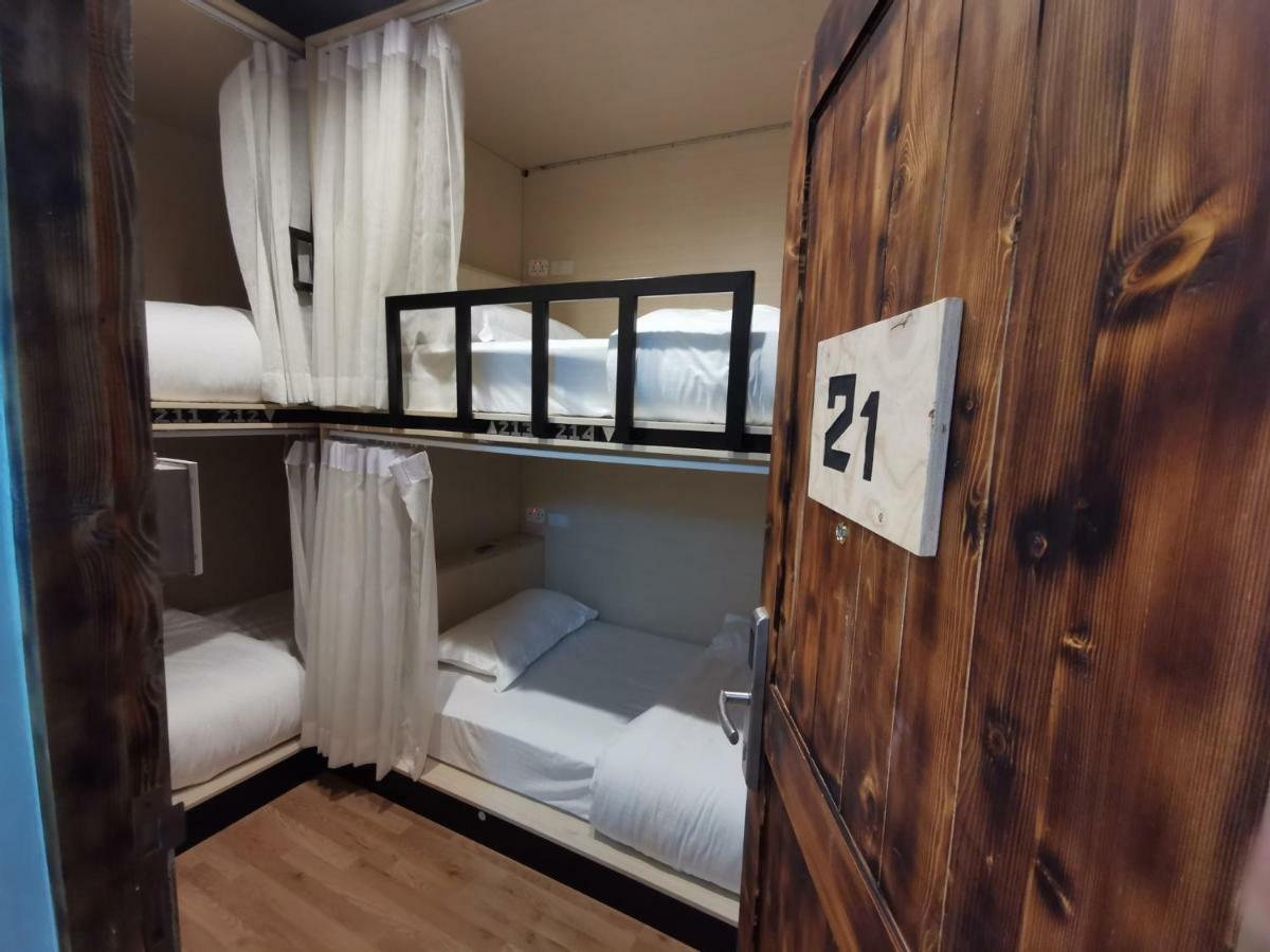 Хостел Bed To Бангкок Экстерьер фото