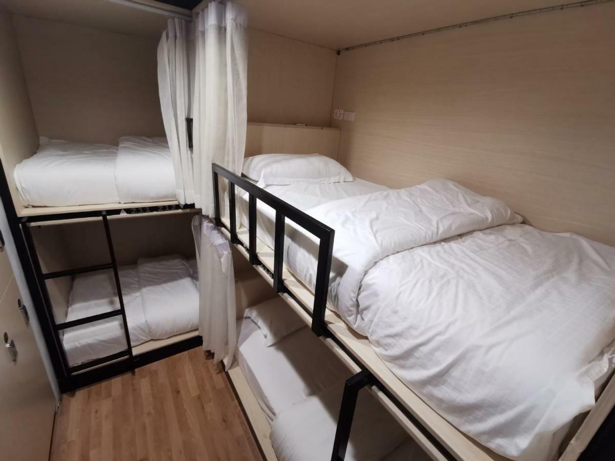 Хостел Bed To Бангкок Экстерьер фото